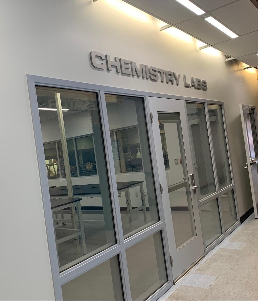 Chemistry Lab B 221 Exterior