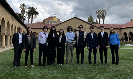 Students at Bay Honors Symposium 