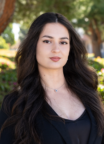 Ofelia (Lia) Veisalov